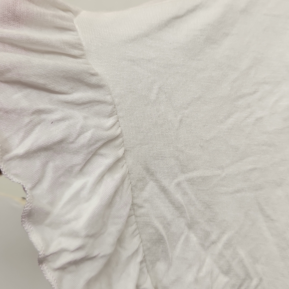 Fantastic Fawn White T-shirt With Ruffles Size Large - Picture 2 of 5